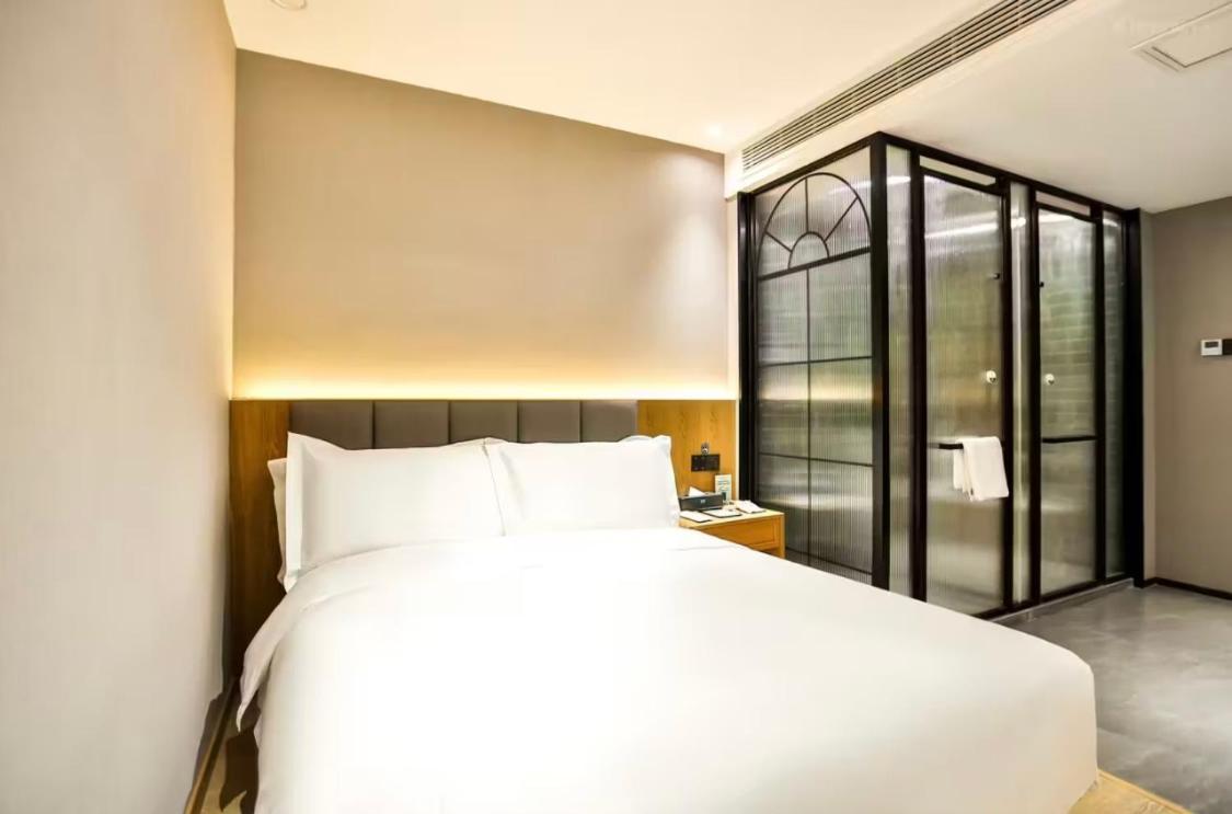 True Go Hotel - Shanghai Jing'An Temple Nanjing West Road المظهر الخارجي الصورة